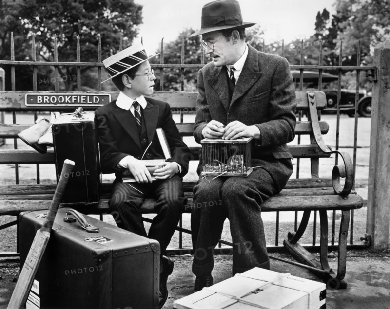 Craig Marriott, Peter O'Toole, on-set of the film, "Goodbye, Mr. Chips", MGM, 1969