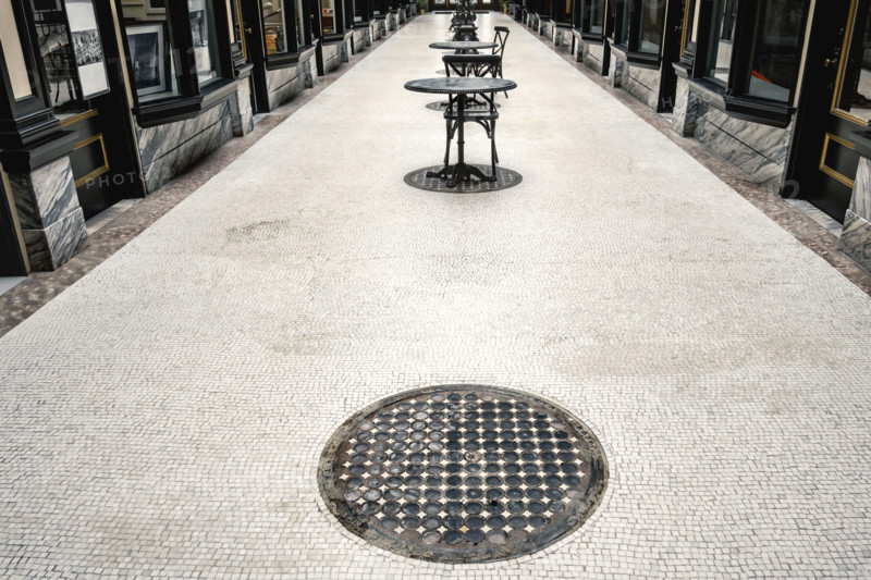 Main interior corridor, Market Arcade Building, Buffalo, New York, USA