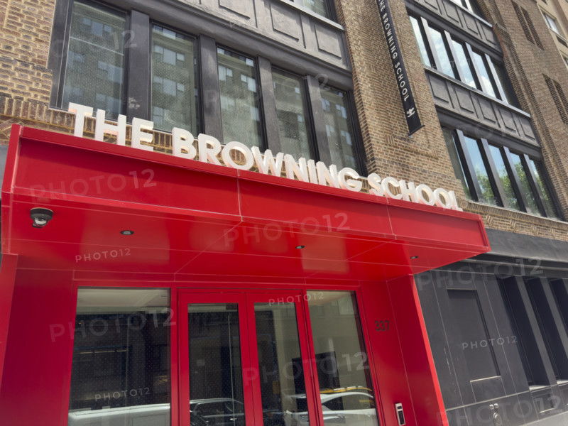 The Browning School, college preparatory school for boys, building exterior, 52 East 62nd Street, Manhattan, New York City, New York, USA