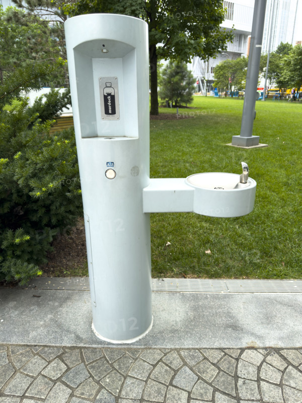 Drinking fountain with separate spout for water bottles, Columbia University, Manhattanville Campus, West Harlem, Manhattan, New York City, New York, USA