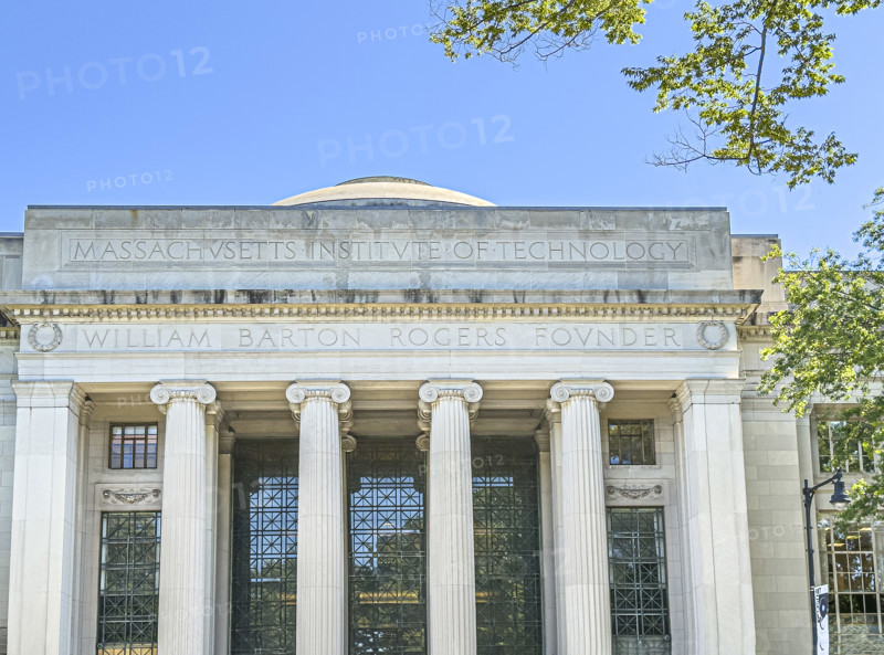 William Barton Rogers Building, MIT Building 7, building exterior detail, Massachusetts Institute of Technology, 77 Massachusetts Avenue, Cambridge, Massachusetts, USA