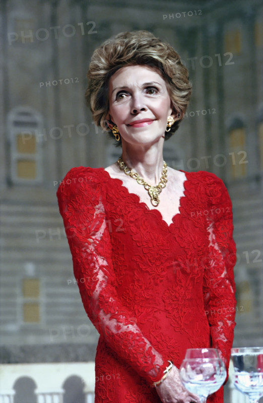 U.S. First Lady Nancy Reagan at U.S. President Ronald Reagan's Republican party fundraising event at Washington Convention Center, Washington, D.C., USA, President Ronald Reagan White House Photographic Office, May 11, 1988