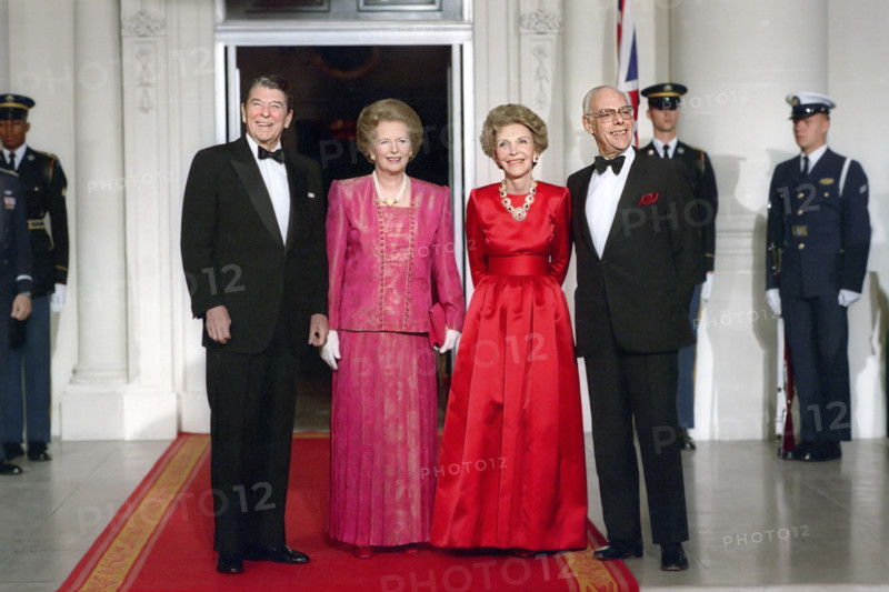 U.S. President Ronald Reagan, British Prime Minister Margaret Thatcher, U.S. First Lady Nancy Reagan and Denis Thatcher on the North Portico during last State Dinner hosted by the Reagans at the White House, Washington, D.C., USA, President Ronald Reagan White House Photographic Office, November 16, 1988