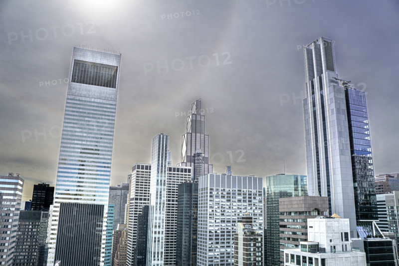 Midtown Manhattan cityscape featuring Citigroup Center office building (left), JPMorgan Chase office building (center background) and 425 Park Avenue office building (right), New York City, New York, USA