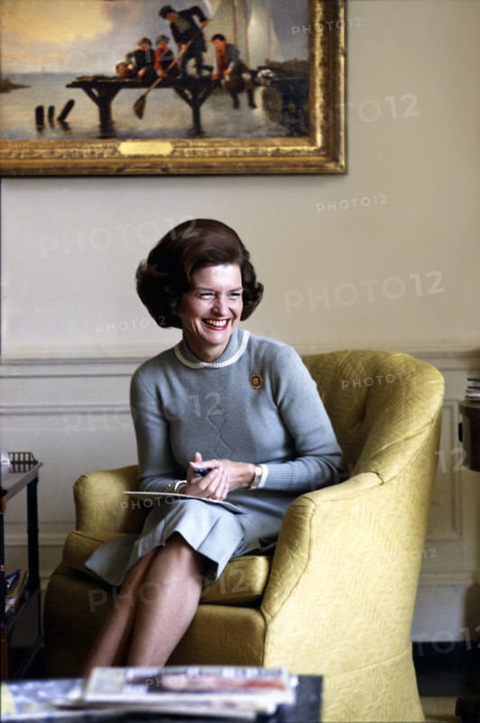 U.S. First Lady Betty Ford, seated portrait in White House West Sitting Hall, Washington, D.C., USA, Gerald R. Ford White House Photographs, January 28, 1975