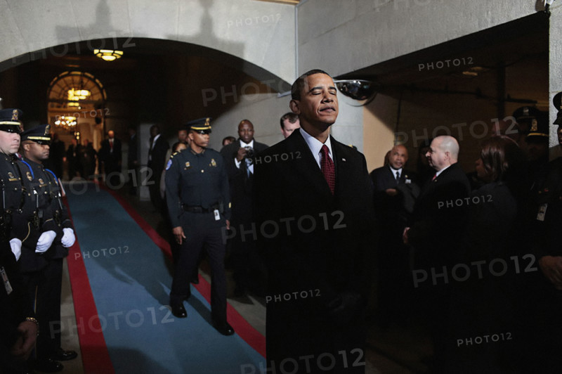 U.S. President-elect Barack Obama walking on stage for Inaugural Ceremony,  U.S. Capitol, Washington, D.C., USA, Pete Souza, Office of White House Photography Office, January 20, 2009