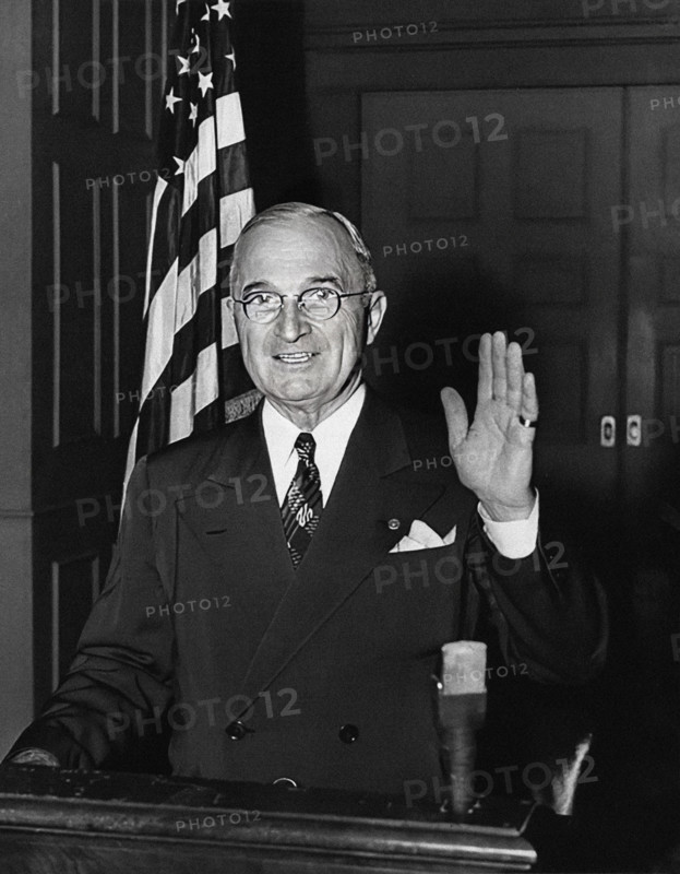 U.S. President Harry S. Truman getting ready to address nation on Korean situation from White House, Washington, D.C., USA, Abbie Rowe, National Parks Service, Harry S. Truman Library, July 19, 1950