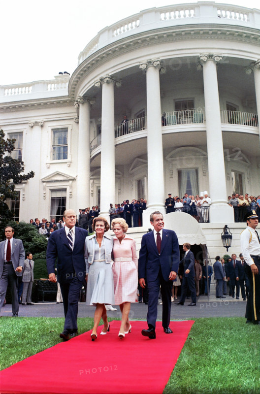 U.S. President Richard Nixon, U.S. First Lady Pat Nixon, U.S. Vice President Gerald Ford, and U.S. Second Lady Betty Ford walking from White House to President's Helicopter, Washington, D.C., USA, August 9, 1974