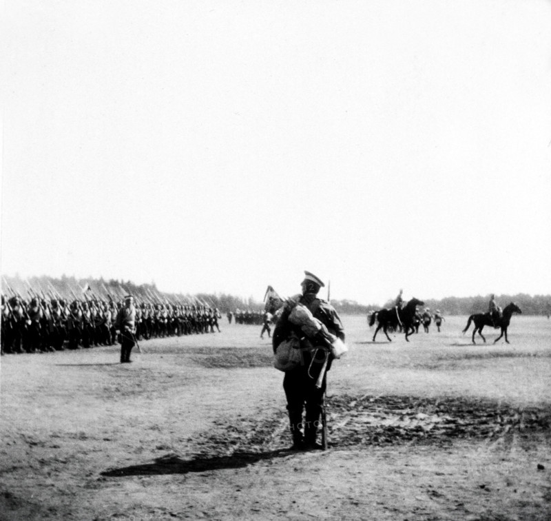 Review of the troops leaving for the Russo-Japanese War, Peterhof, 1905