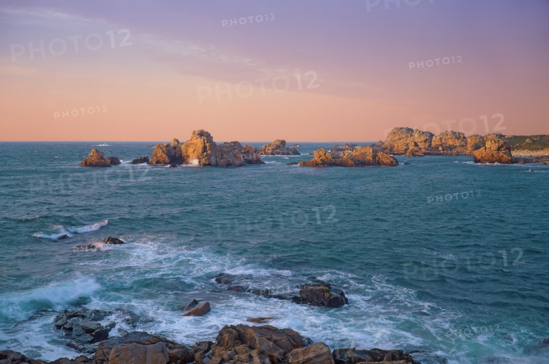 Plougrescant, Côtes-d'Armor