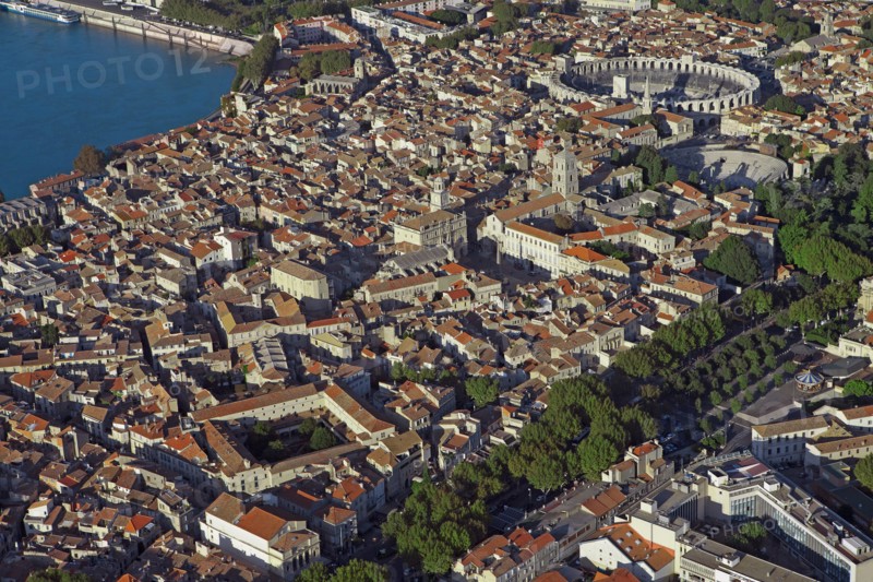 Arles, Bouches-du-Rhône