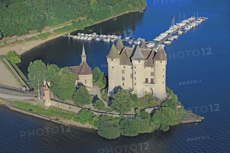 Le Château de Val, Cantal