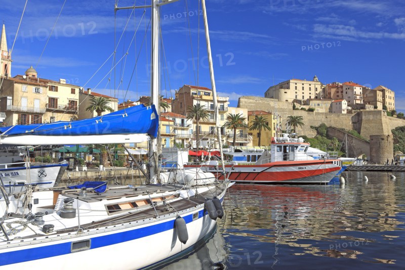 Calvi, Racing