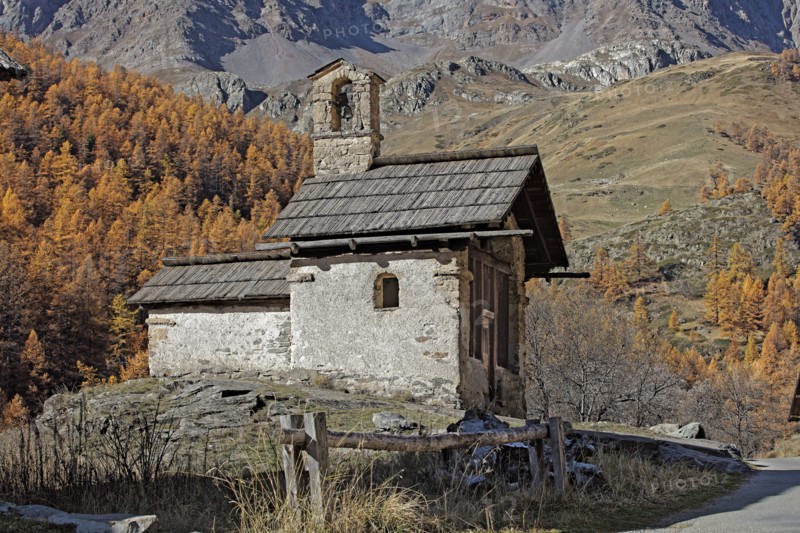 Névache, chapelle Sainte-Marie de Fontcouverte, Vallée de la Clarée, Hautes-Alpes
