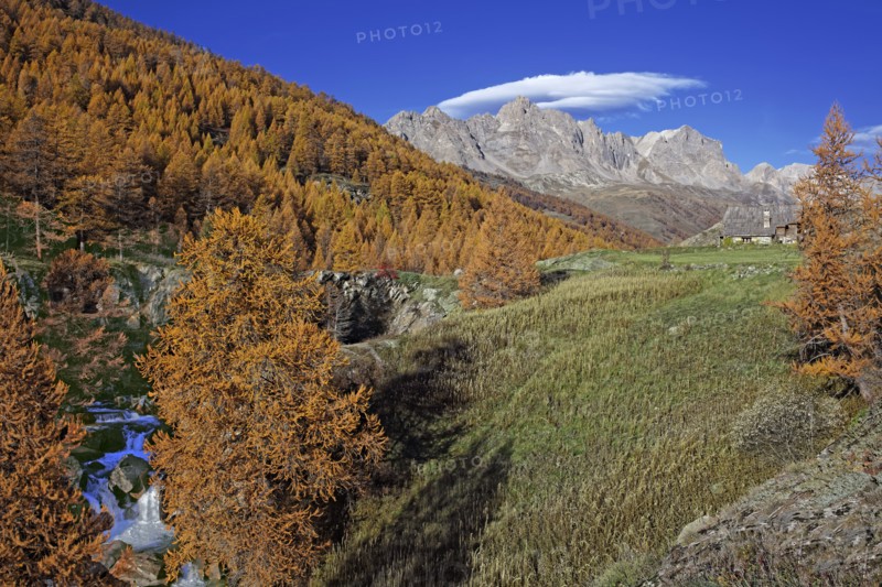 Névache en automne, Vallée de la Clarée, Hautes-Alpes
