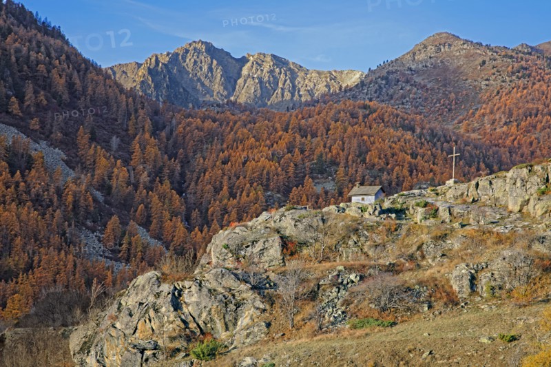 Névache, chapelle Notre-Dame-de-Bon-Secours, Vallée de la Clarée, Hautes-Alpes
