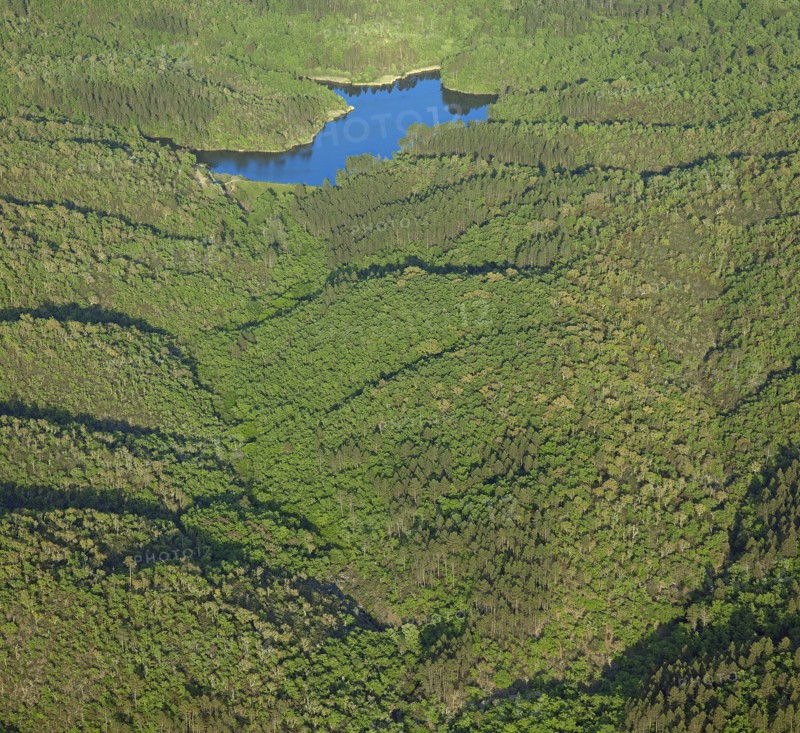 Vue aérienne du massif des Adrets, Var