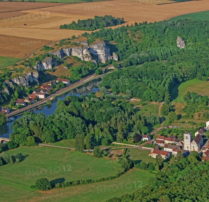 Merry-sur-Yonne, Yonne, France