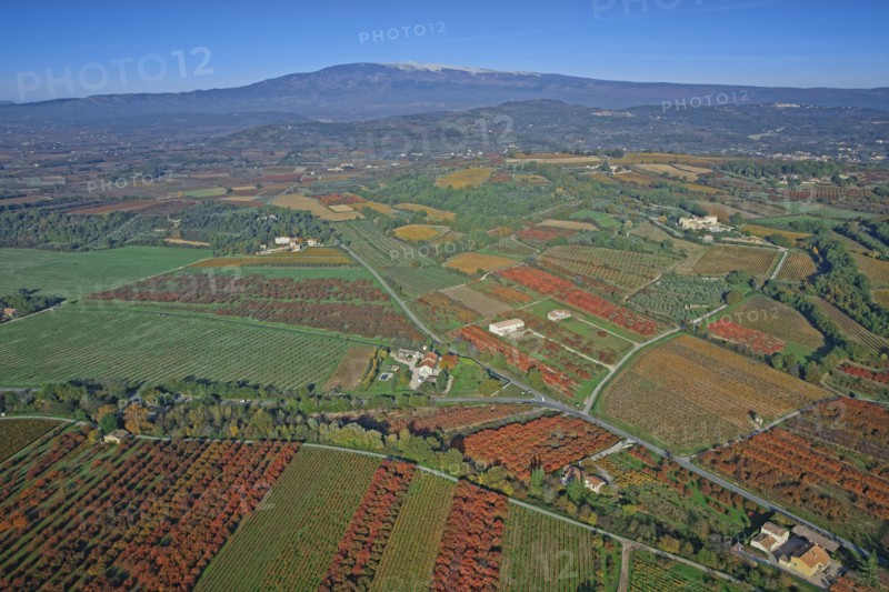 Paysage du Vaucluse en automne