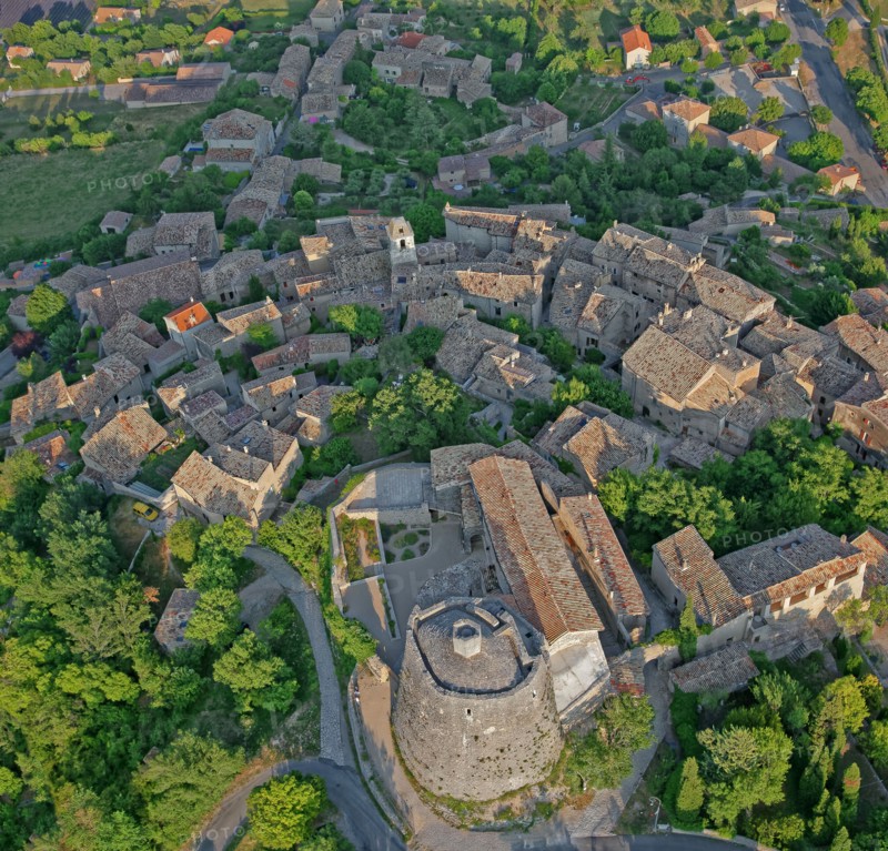 Simiane-la-Rotonde, Alpes-de-Haute-Provence