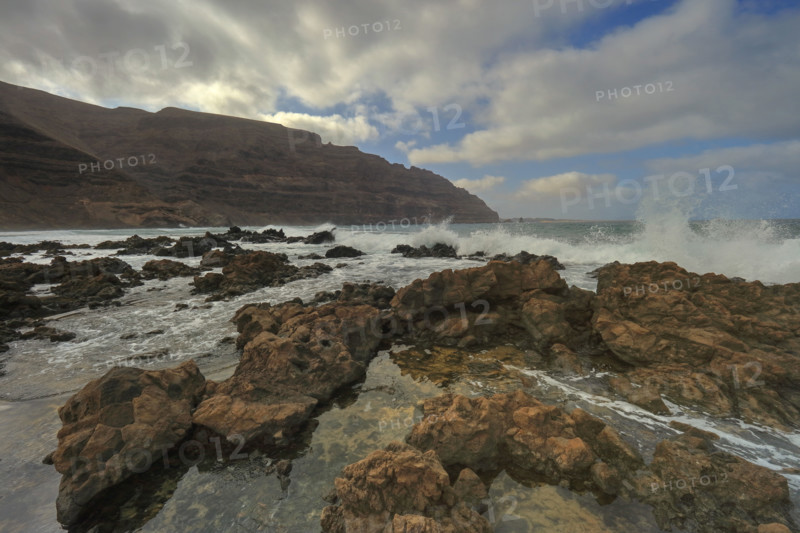 Paysage cotier la Cueva de Orzola, île de Lanzarote