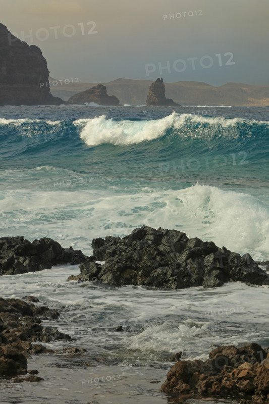 Paysage cotier la Punta Fariones à Orzola, île de Lanzarote
