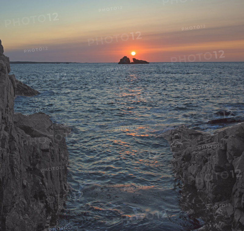 Sunset over the Pointe de Jardeheu