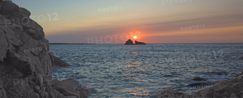 Sunset over the Pointe de Jardeheu