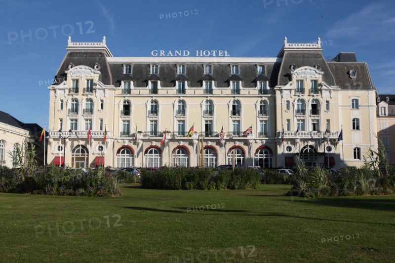 France, Basse Normandie, calvados, cabourg, grand hotel, marcel proust, festival du cinema romantique, groupe accor, pelouse,