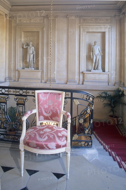 paris,