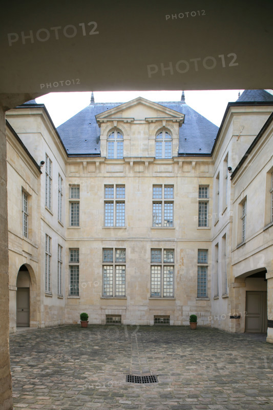 France, Paris 3e, le marais, hotel particulier, hotel de Donon, musee cognacq jay, facade sur cour, rue elzevir,