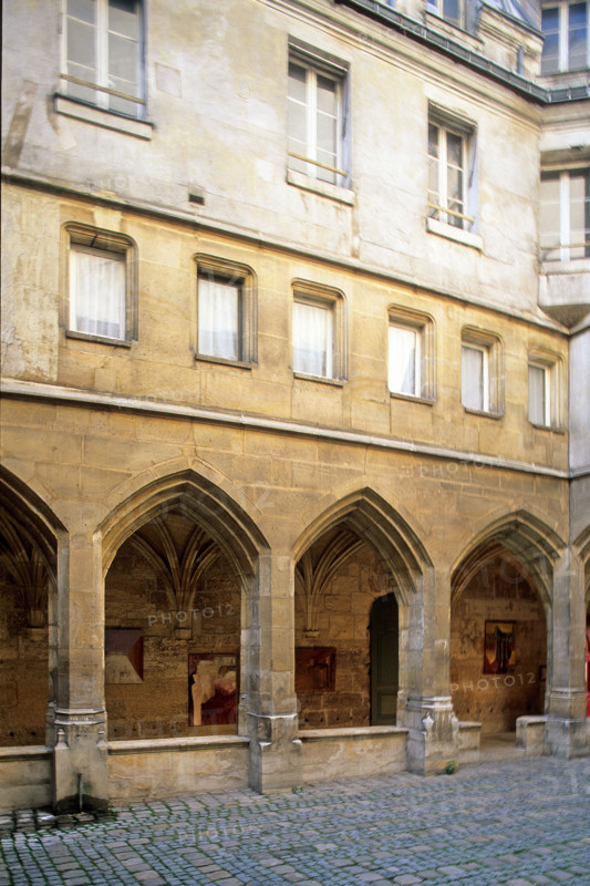 France, billettes cloister