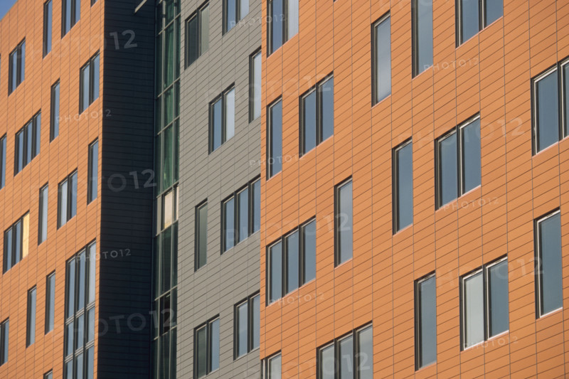 France, Paris 13e, quartier bibliotheque, immeubles avenue de france, architecture, fenetres,