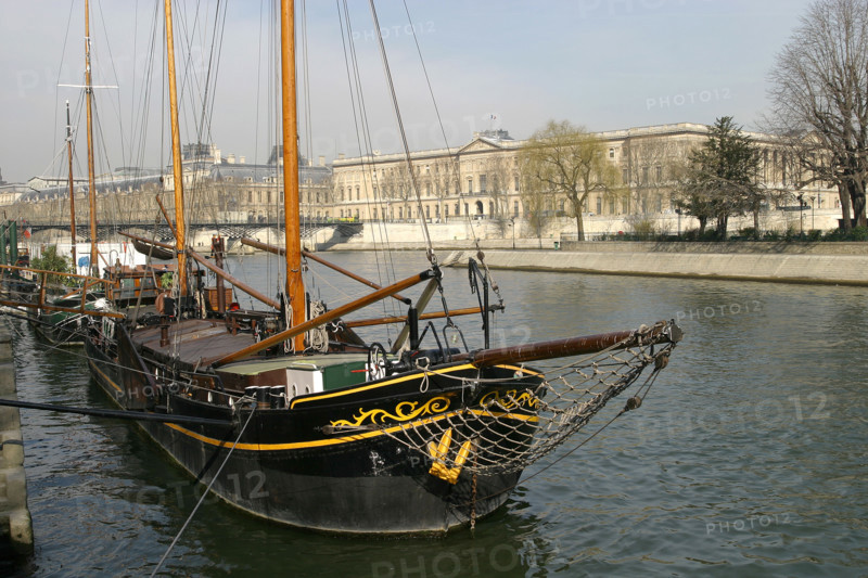 France, barge