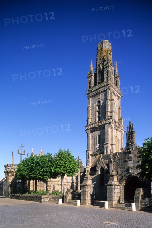 France, parish closes tour