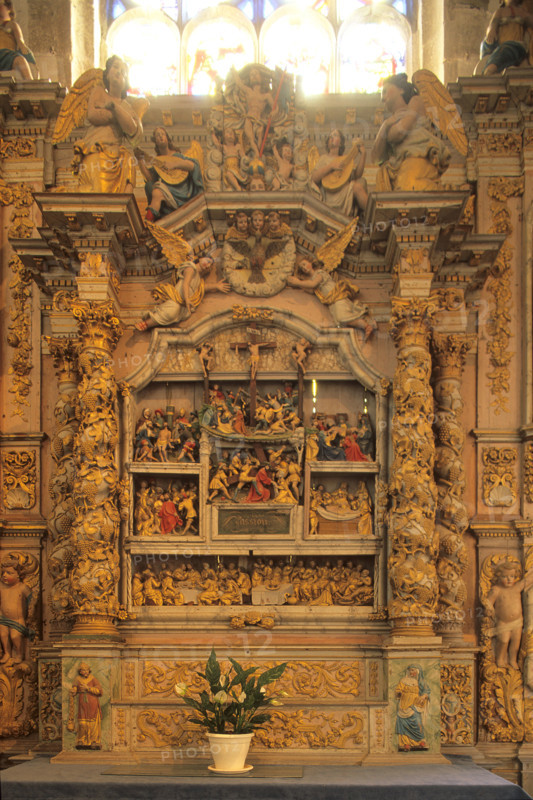 France, Bretagne, Finistere nord, circuit des enclos paroissiaux, enclos paroissial de lampaul guilmiliau, retable,