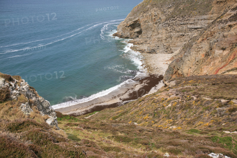 France, Bretagne, Finistere, presqu'ile de crozon, cap de la chevre, anse, plage, greve,