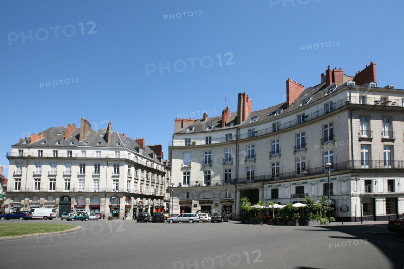 France, pays de loire, loire atlantique, Nantes, centre ville, place graslin, immeubles courbes,