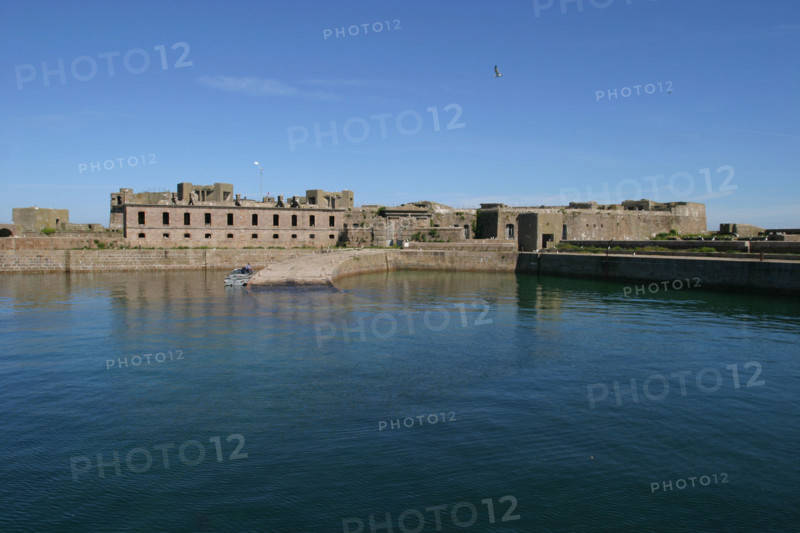 France, Basse Normandie, Manche, Cotentin, Cherbourg, rade, mer, seconde guerre mondiale, marine nationale, fort de l'ile pelee, panorama,