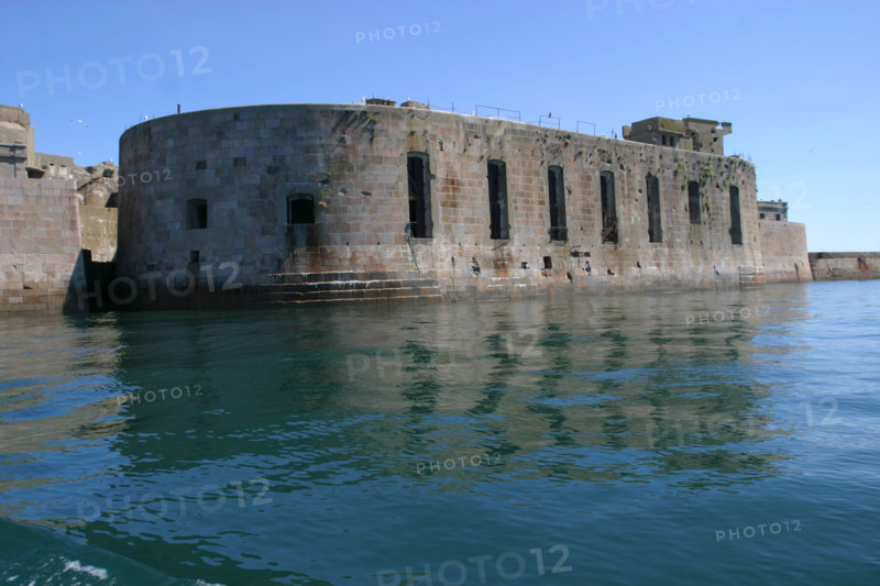 France, Basse Normandie, Manche, Cotentin, Cherbourg, rade, mer, fort central, seconde guerre mondiale,