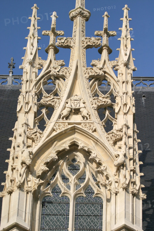 France, Haute Normandie, Seine Maritime, Rouen, palais de justice, tribunal, institution, monument historique restaure en 2007, neo gothique, aile ouest, fenestrage