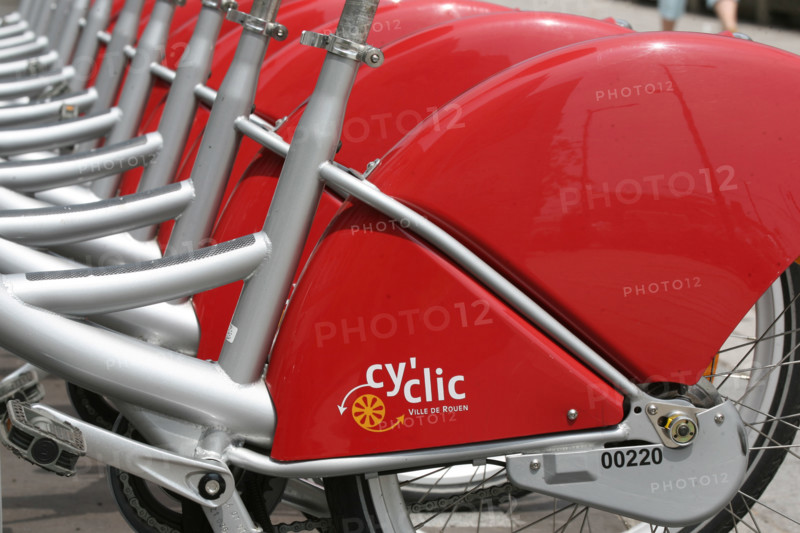 France, Haute Normandie, Seine Maritime, Rouen, centre ville, cy clic, velos en libre service, environnement, developpement durable, ecologie, cyclisme, deux roues en ville, circulation,