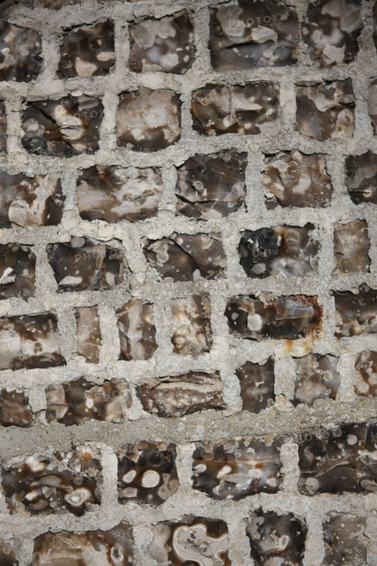 France, Haute Normandie, Seine Maritime, veules les roses, pays de Caux maritime, detail batiment, appareil de silex, mur