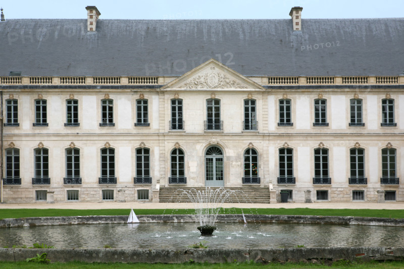 France, Haute Normandie, Seine Maritime, vallee de la Seine, gruchet le valasse, parc EANA, consacre au developpement durable, environnement, ancienne abbaye, jardin,