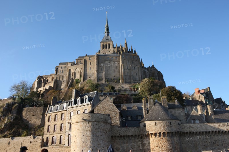 France, Basse Normandie, Manche, pays de la baie du Mont-Saint-Michel, le Mont-Saint-Michel, remparts et merveille,