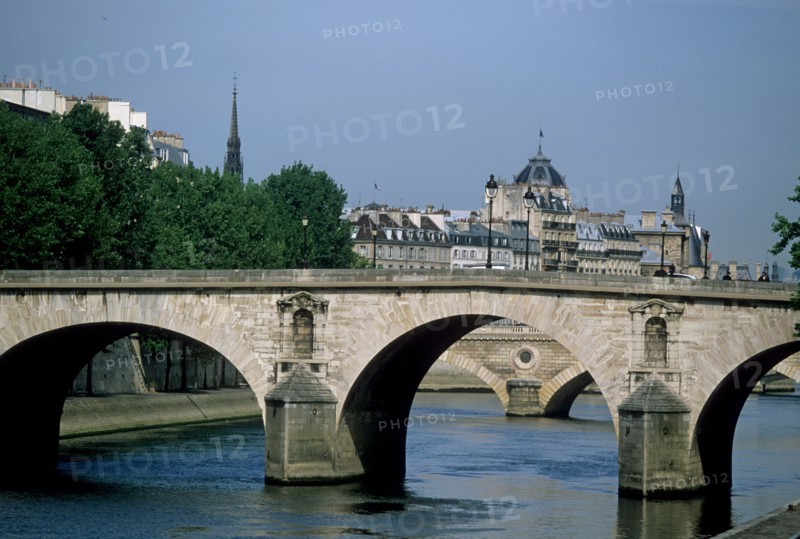 France, paris 4e, la seine, pont marie, ile saint louis,