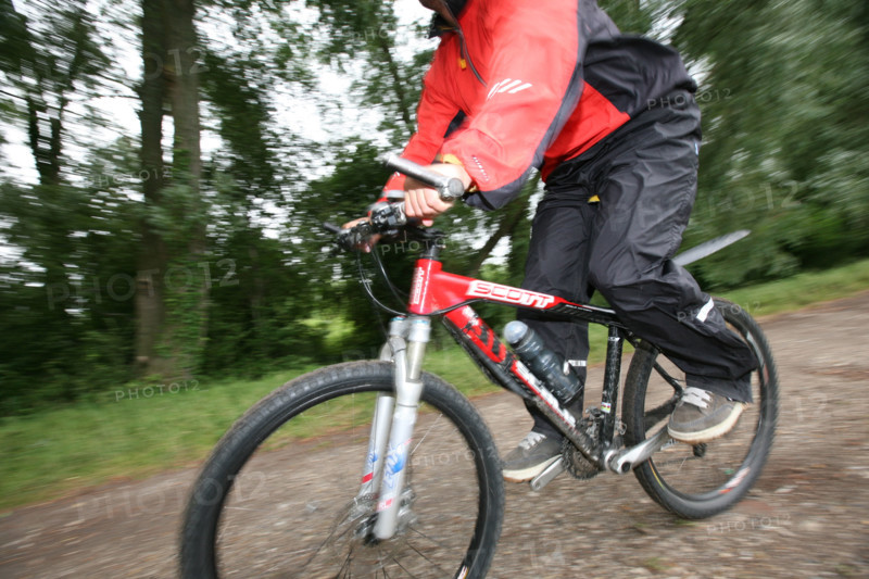 France, somme, gamaches frontiere entre picardie et Normandie, club, sport
gamaches, base nautique, velo, activite VTT