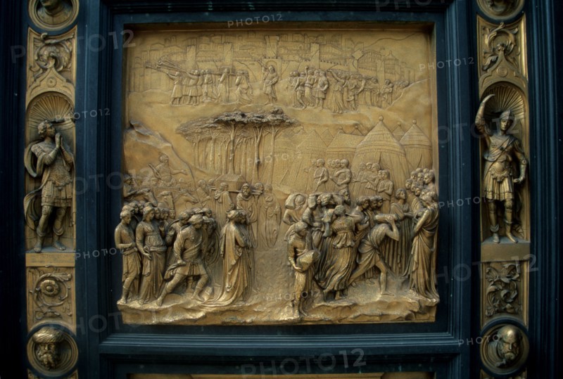 Italie, toscane, florence, firenze, renaissance italienne, porte du baptistere, detail, sculpteur lorenzo ghiberti,