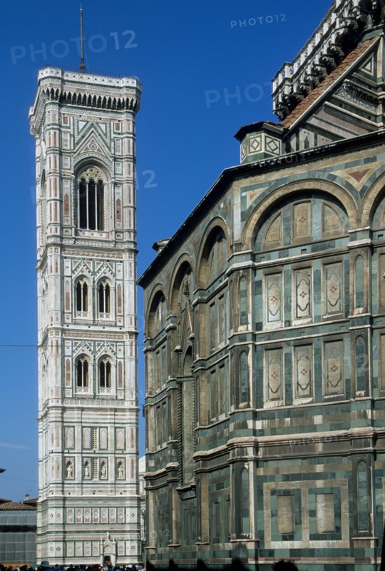 Italie, toscane, florence, firenze, renaissance italienne, santa maria del fiore, campanile de giotto, marbre, duomo, baptistere,