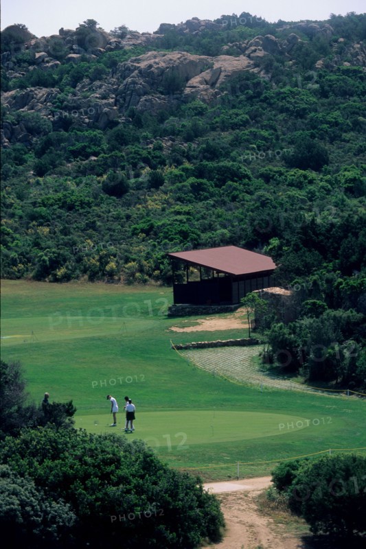 Italie, sardaigne, costa smeralda, pevero golf club, joueurs, paysage,